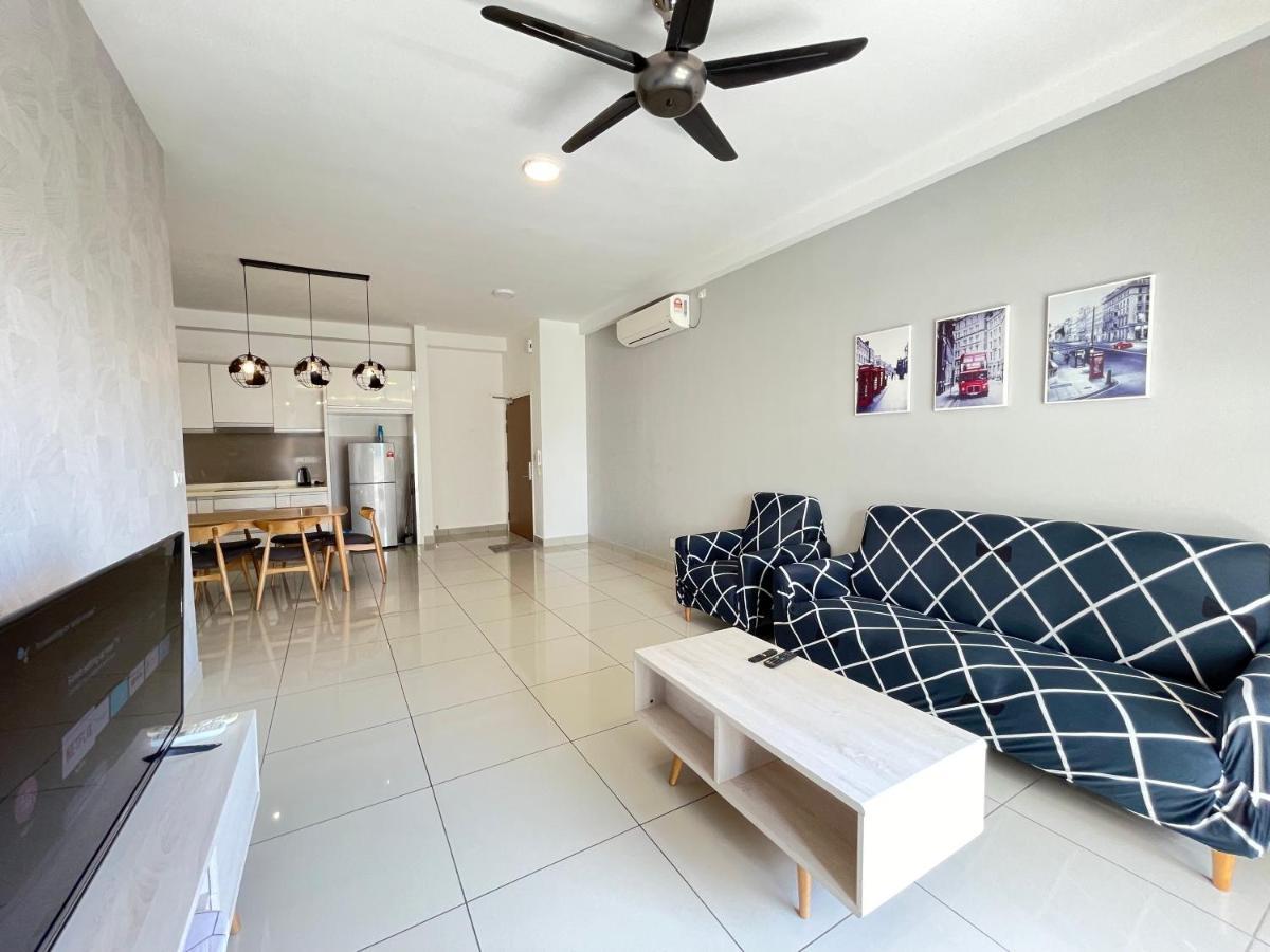 Meridin Medini By Wp Homestay Nusajaya  Extérieur photo