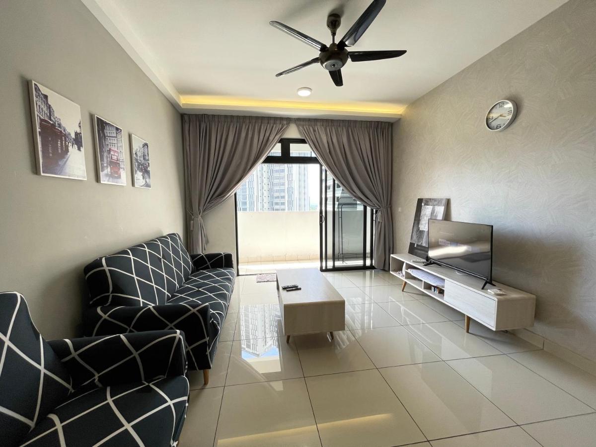 Meridin Medini By Wp Homestay Nusajaya  Extérieur photo