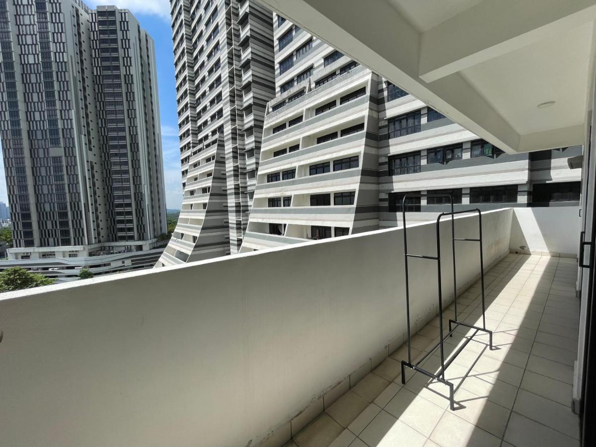 Meridin Medini By Wp Homestay Nusajaya  Extérieur photo
